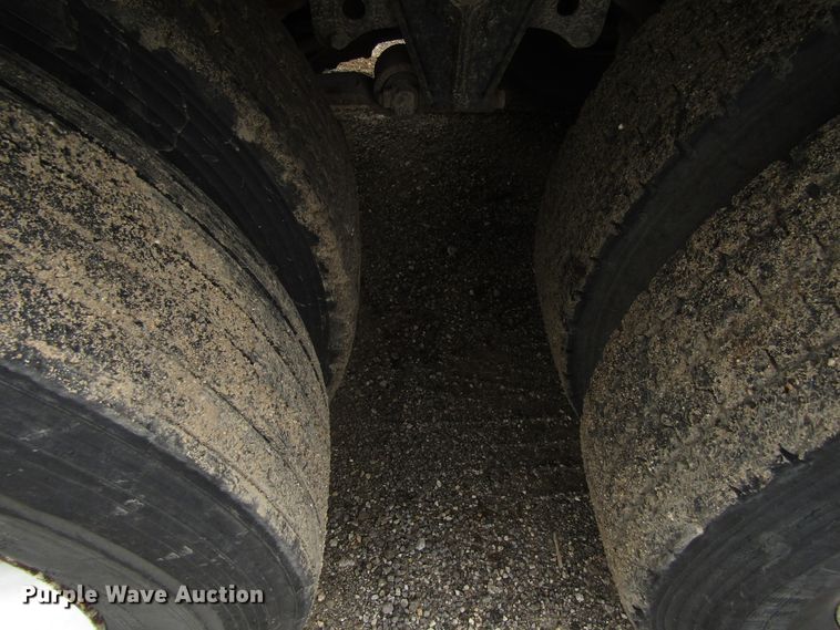 image for item EU9700 1991 White GMC WG tank truck