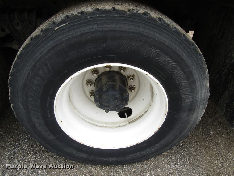 image for item EU9700 1991 White GMC WG tank truck