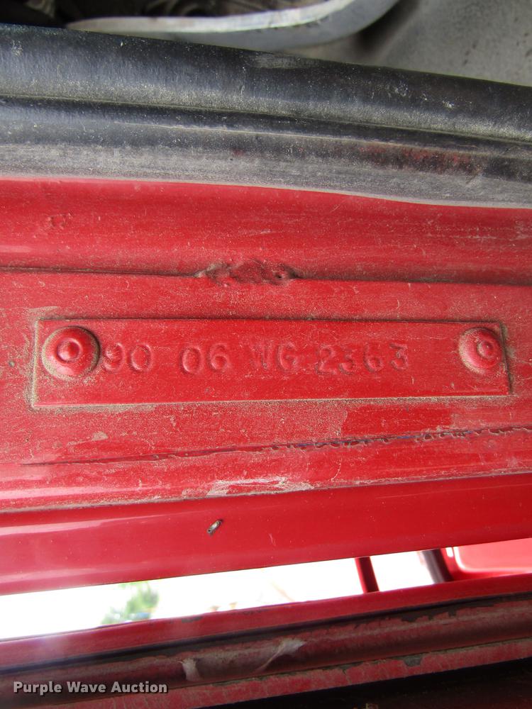 image for item EU9700 1991 White GMC WG tank truck