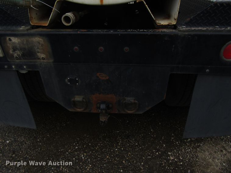 image for item EU9701 1991 Mack CH613 tank truck