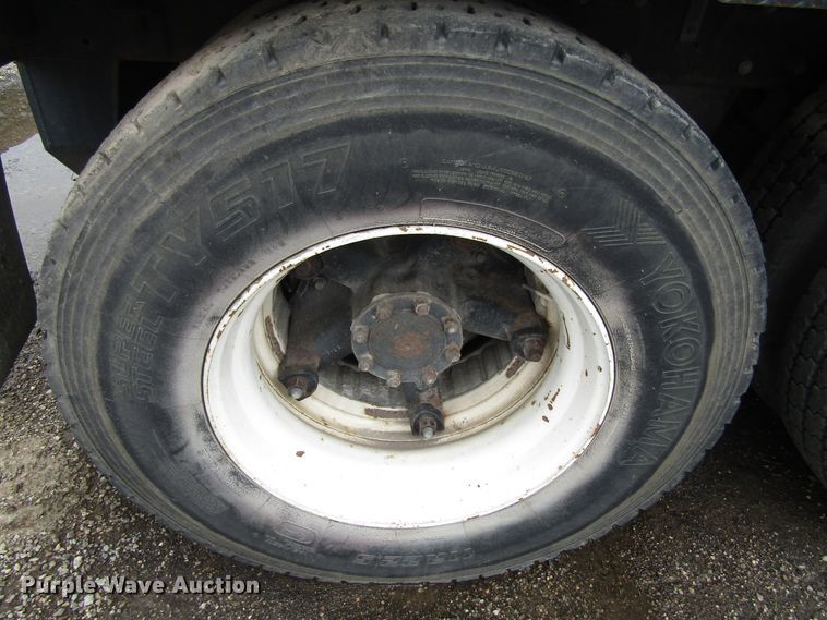 image for item EU9701 1991 Mack CH613 tank truck