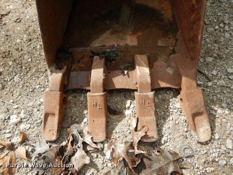 image for item FI9587 19"W excavator bucket