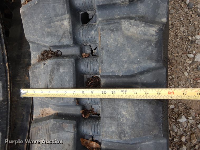 image for item FI9589 Skid steer tracks