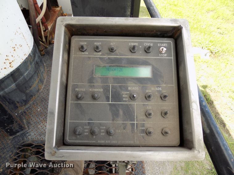 image for item FI9780 1997 Volvo FE paint striping truck