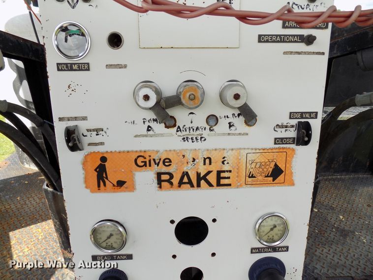 image for item FI9780 1997 Volvo FE paint striping truck