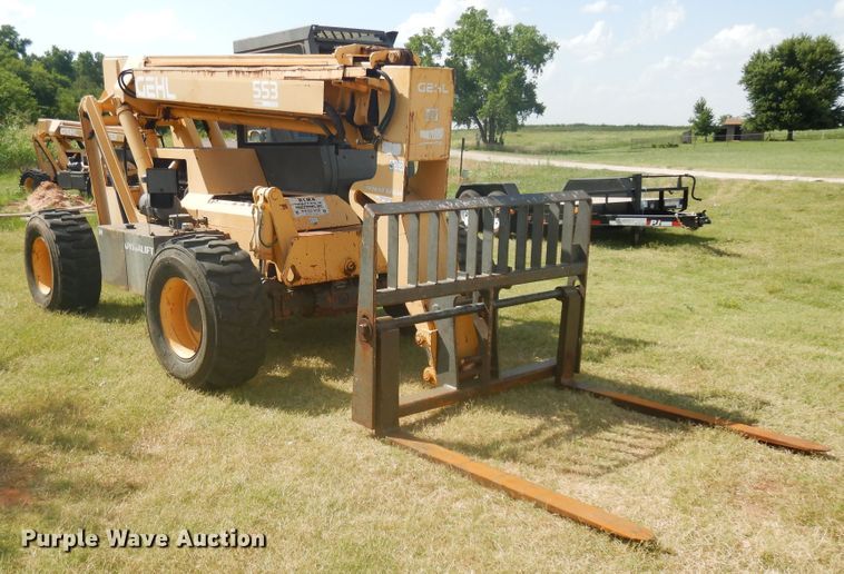image for item FI9888 1999 Gehl 553 telehandler