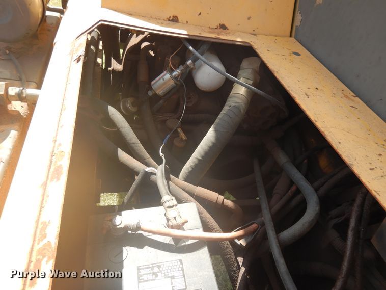 image for item FI9888 1999 Gehl 553 telehandler