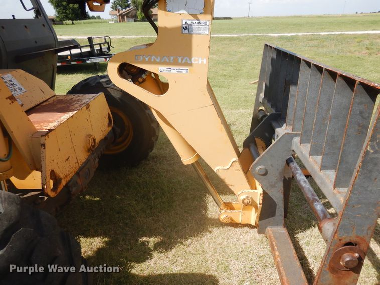 image for item FI9888 1999 Gehl 553 telehandler