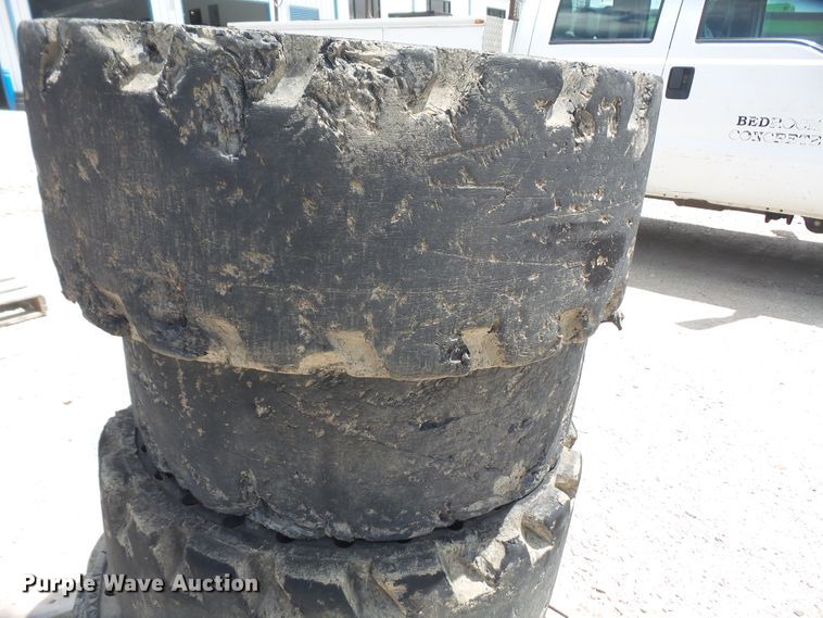 image for item FJ9153 (6) tires and wheels