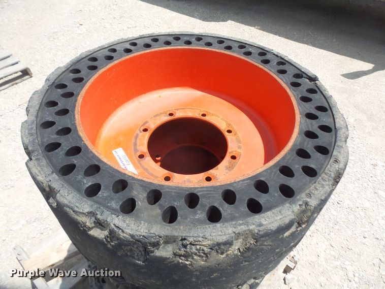 image for item FJ9153 (6) tires and wheels