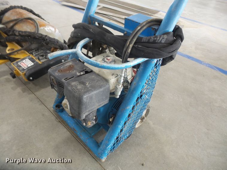 image for item FJ9160 Curb roller with Bunyen hydraulic power pack