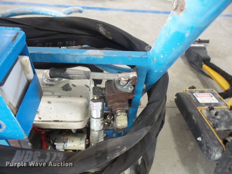 image for item FJ9160 Curb roller with Bunyen hydraulic power pack