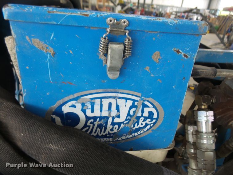 image for item FJ9160 Curb roller with Bunyen hydraulic power pack