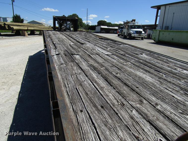 image for item FJ9679 1984 Gooseneck equipment trailer