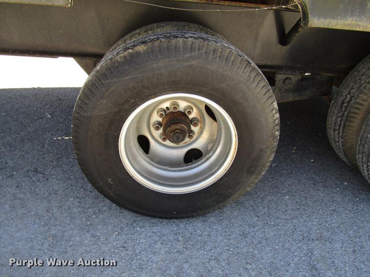 image for item FJ9679 1984 Gooseneck equipment trailer