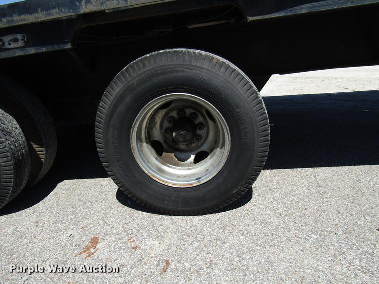 image for item FJ9679 1984 Gooseneck equipment trailer