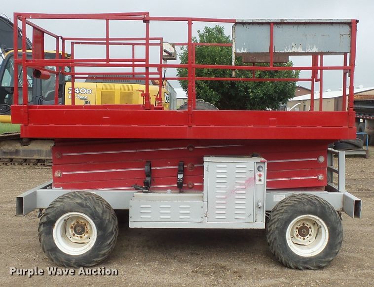 image for item FM9465 Mec 25RT scissor lift