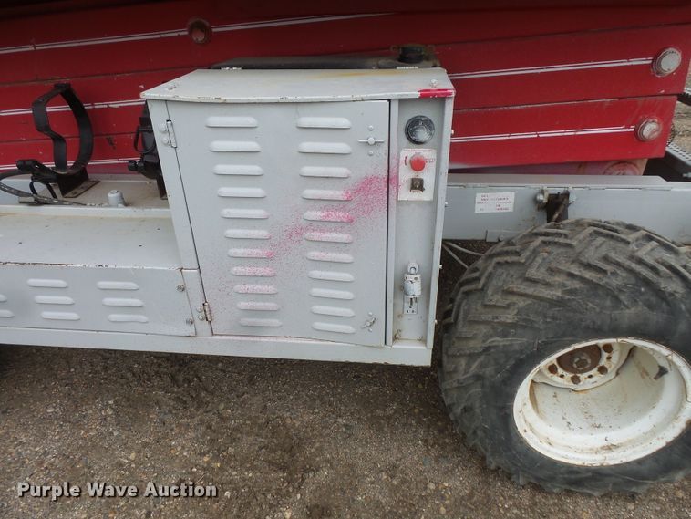 image for item FM9465 Mec 25RT scissor lift