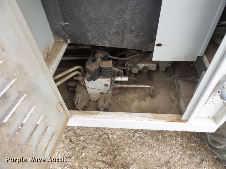 image for item FM9465 Mec 25RT scissor lift