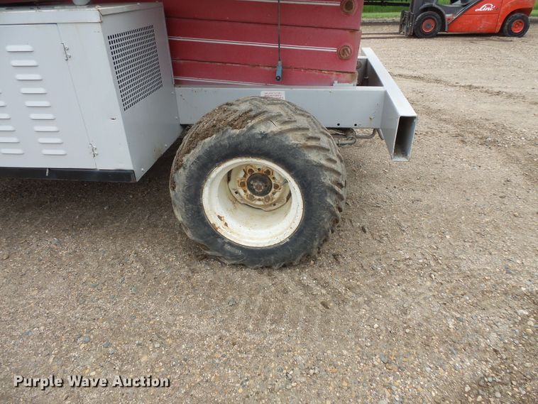 image for item FM9465 Mec 25RT scissor lift