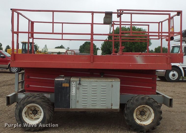 image for item FM9466 Mec 25RT scissor lift