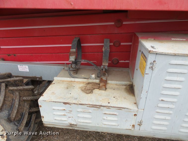 image for item FM9466 Mec 25RT scissor lift