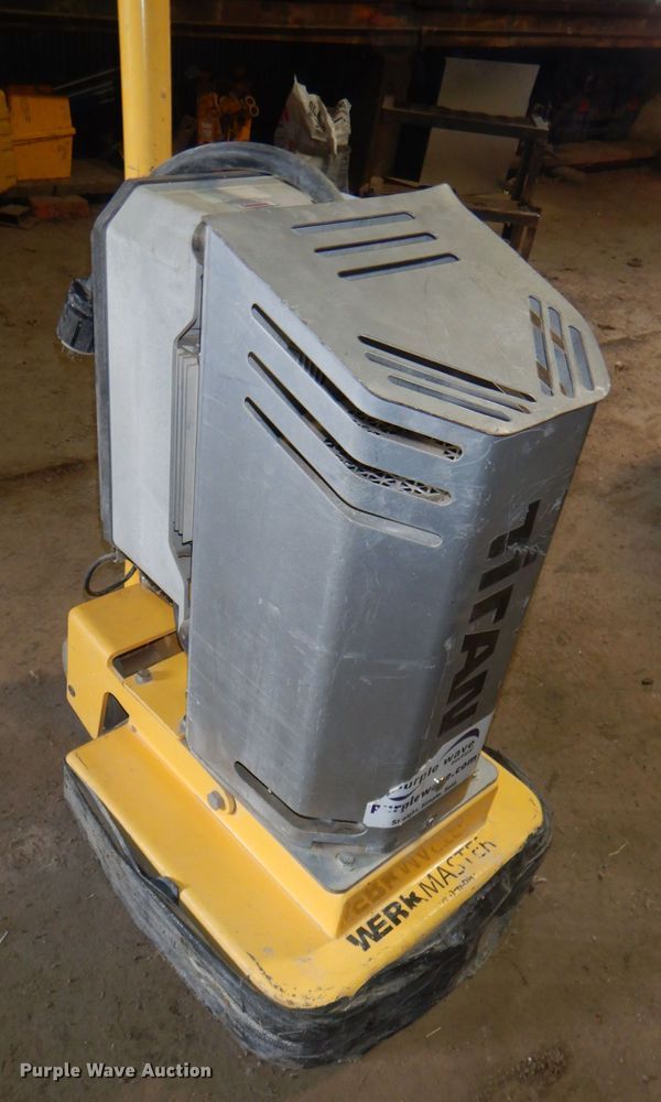 Werkmaster Titan XT concrete grinder with vacuum in Ottawa, KS Item