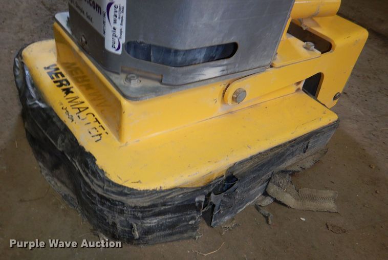 Werkmaster Titan XT concrete grinder with vacuum in Ottawa, KS Item