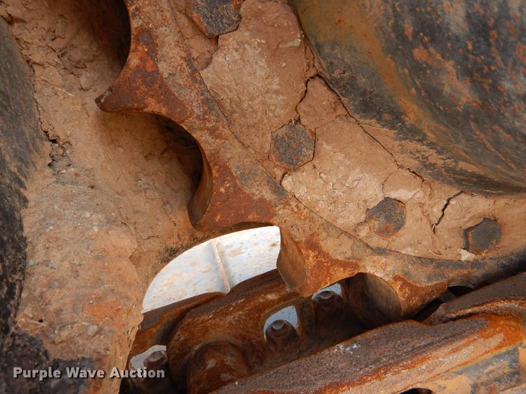 image for item FT9623 1999 John Deere 200LC excavator