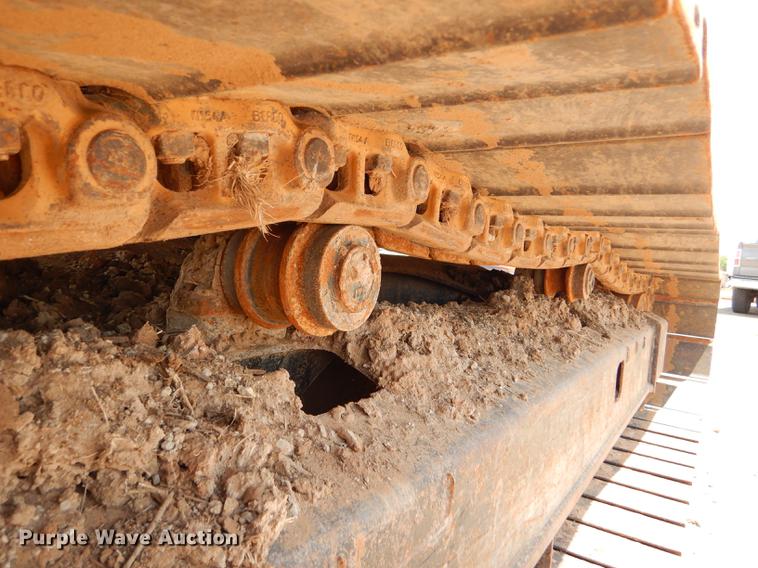 image for item FT9623 1999 John Deere 200LC excavator