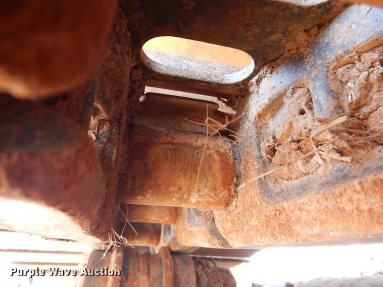 image for item FT9623 1999 John Deere 200LC excavator