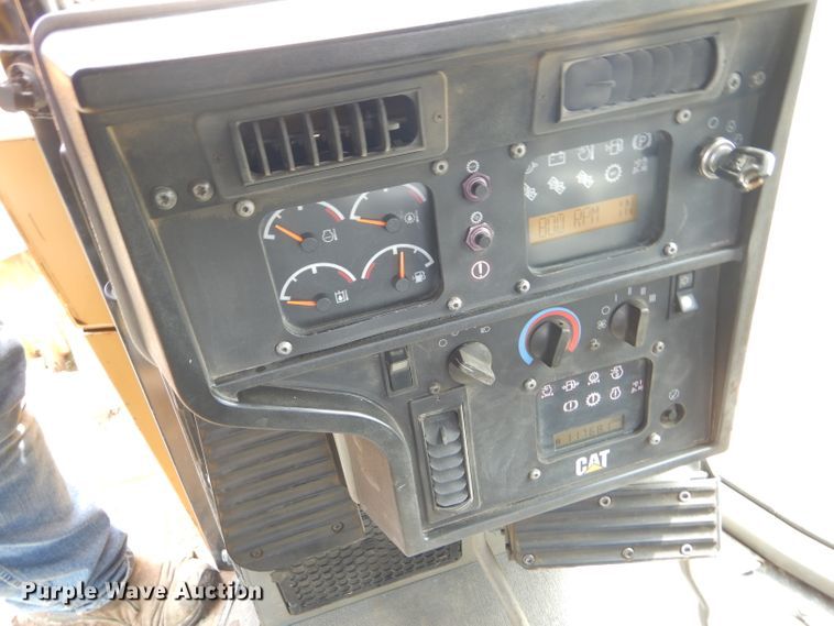 image for item FT9628 2005 Caterpillar D6R DS  XW Series II dozer