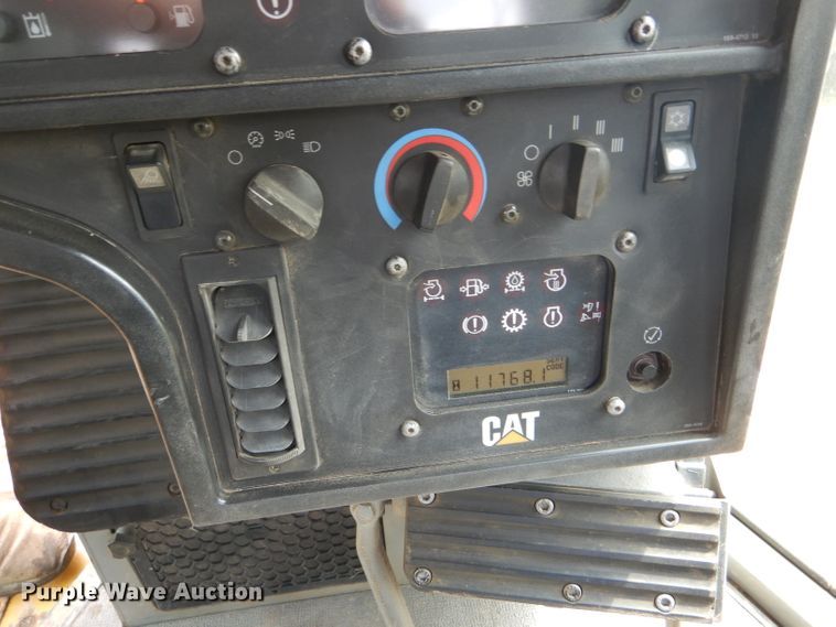 image for item FT9628 2005 Caterpillar D6R DS  XW Series II dozer