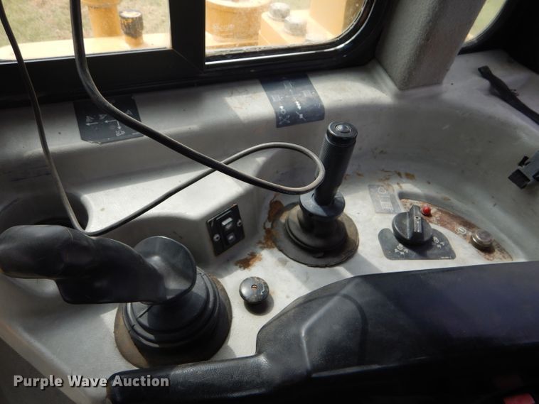 image for item FT9628 2005 Caterpillar D6R DS  XW Series II dozer