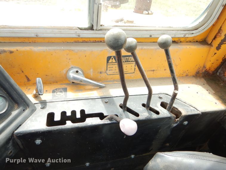 image for item FT9629 John Deere 762 elevating scraper