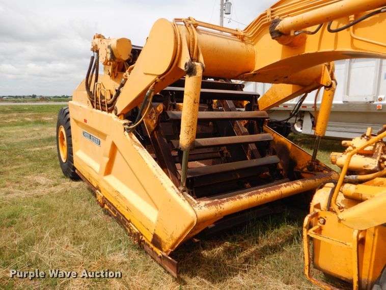 image for item FT9629 John Deere 762 elevating scraper