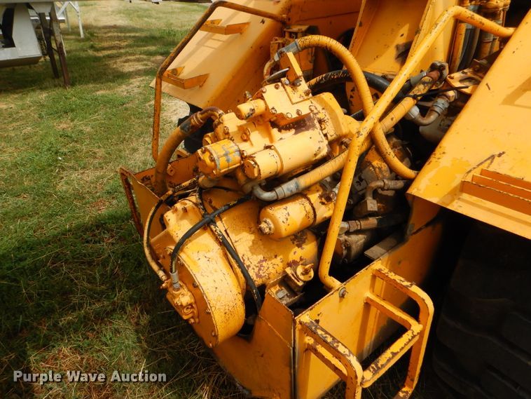 image for item FT9629 John Deere 762 elevating scraper