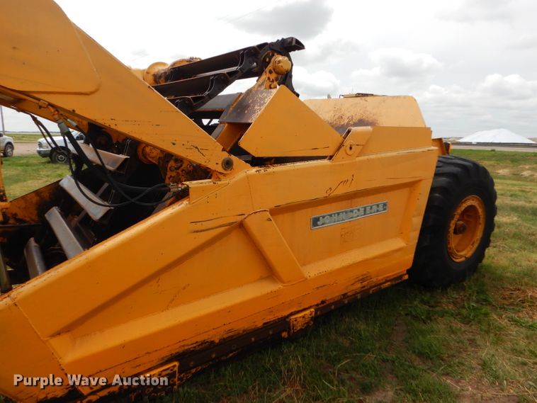 image for item FT9629 John Deere 762 elevating scraper