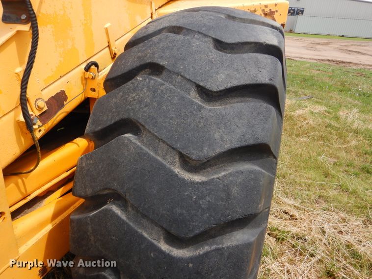 image for item FT9629 John Deere 762 elevating scraper