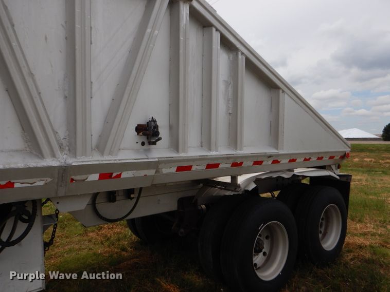 image for item FT9631 1989 Mate bottom dump trailer