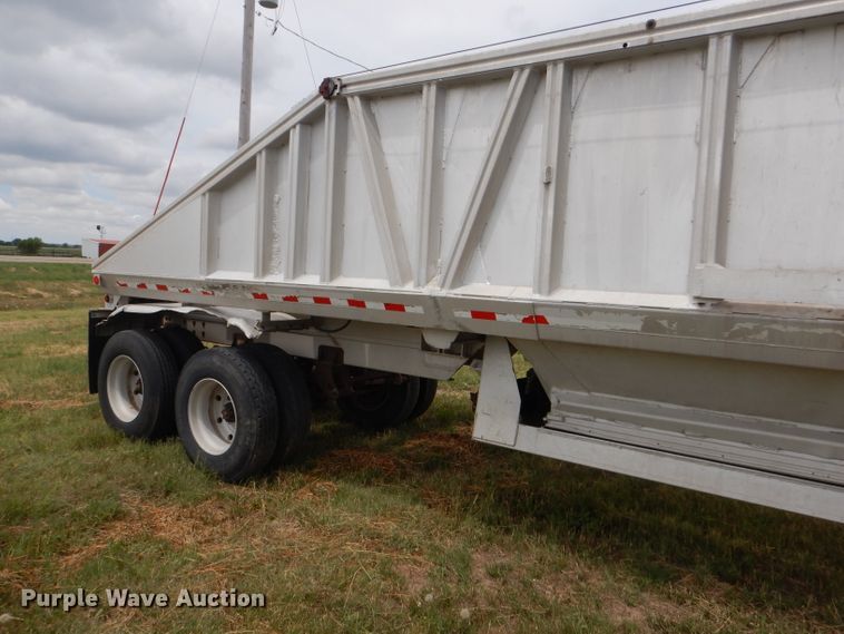 image for item FT9631 1989 Mate bottom dump trailer