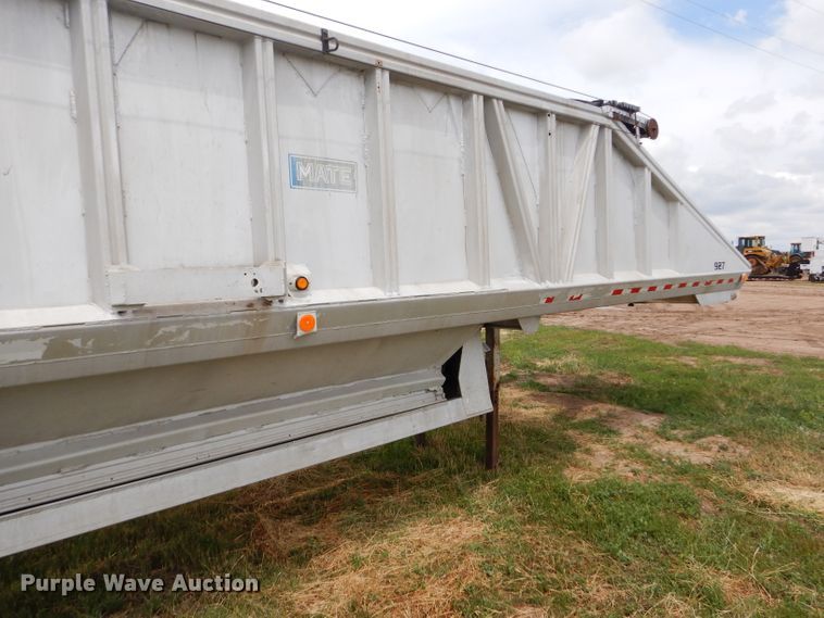 image for item FT9631 1989 Mate bottom dump trailer