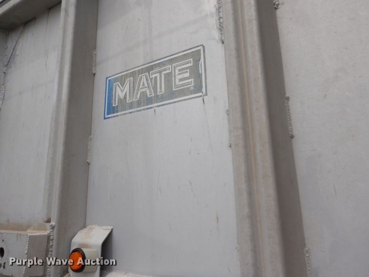 image for item FT9631 1989 Mate bottom dump trailer