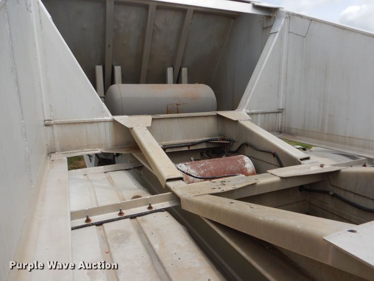 image for item FT9631 1989 Mate bottom dump trailer