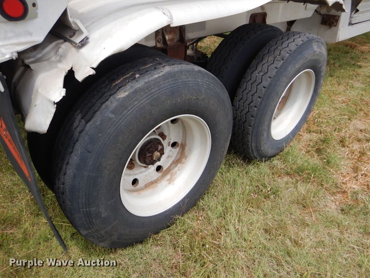 image for item FT9631 1989 Mate bottom dump trailer