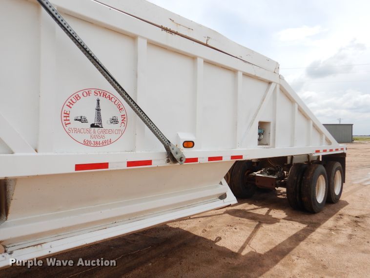 image for item FT9632 1991 Ranch bottom dump trailer