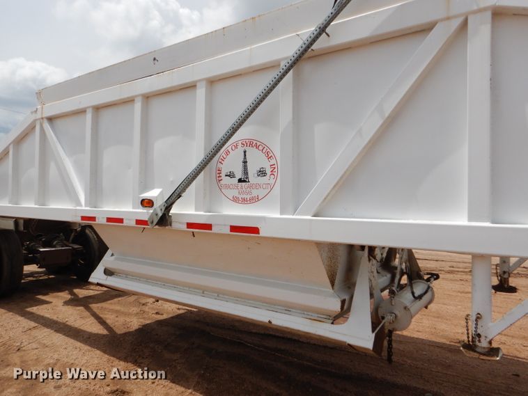 image for item FT9632 1991 Ranch bottom dump trailer