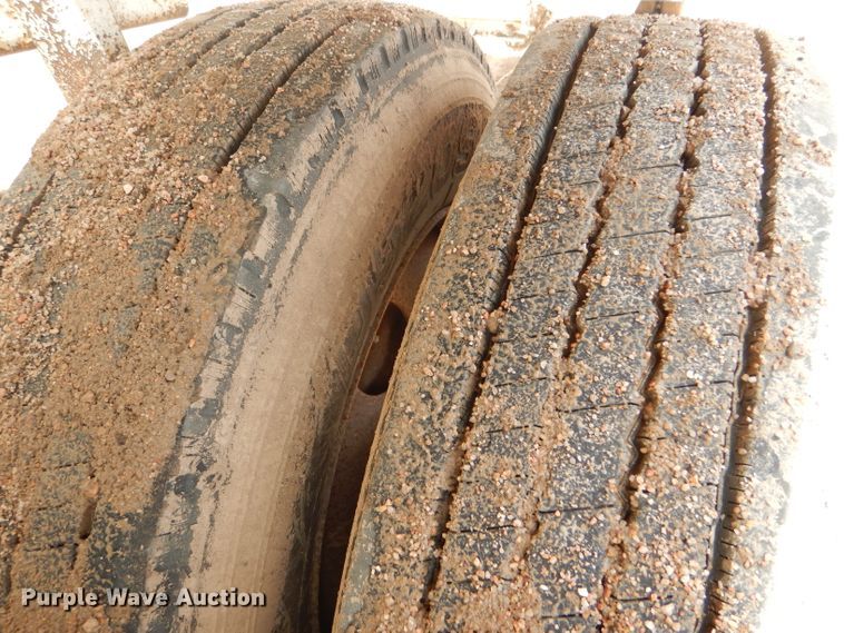 image for item FT9632 1991 Ranch bottom dump trailer