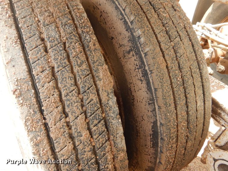 image for item FT9632 1991 Ranch bottom dump trailer