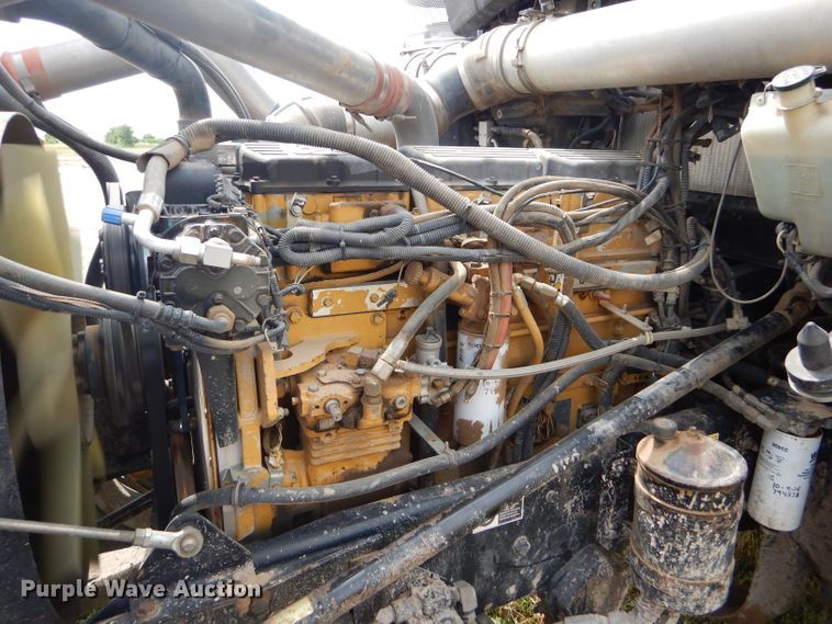 image for item FT9633 2000 Kenworth W900B semi truck